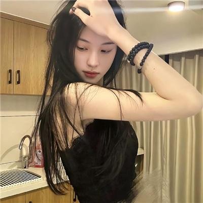 金爪女郎